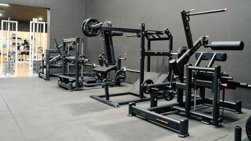 GPL0363 - Precor Aislador de Glúteos de Rodillas Instalaciones 4-full GLUTEBUILDER GPL0363 AISLADOR DE GLUTEOS DE RODILLAS W/BLACK UPHOLSTERY BKP